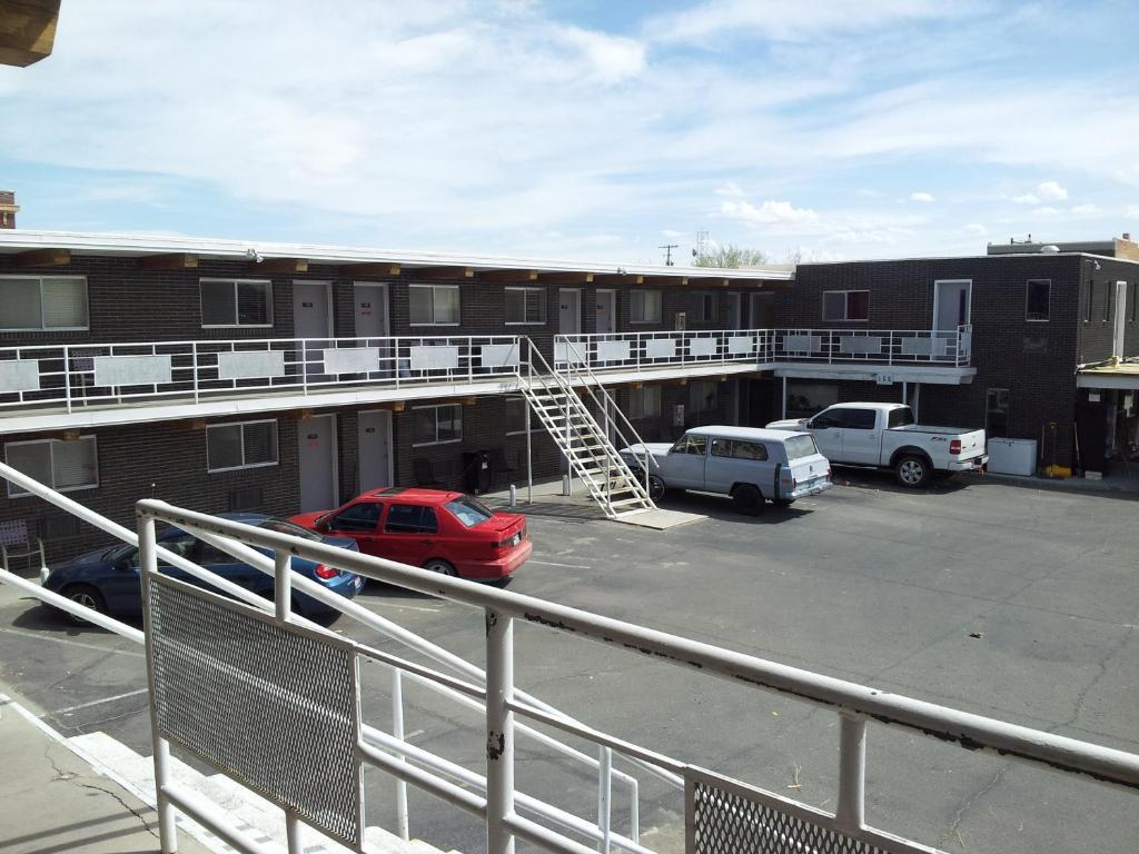 ריברטון Tomahawk Motor Lodge מראה חיצוני תמונה